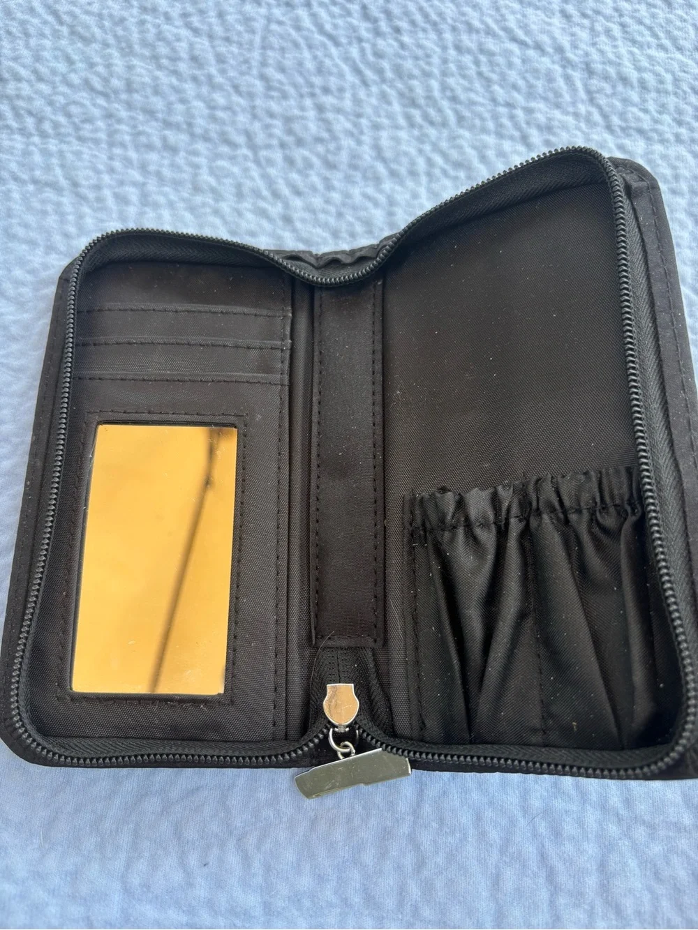 Mary Kay zip around